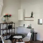 Comfortable City Break Studio